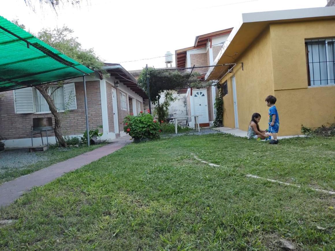 Cabanas De Descanso Centricas Cosquín エクステリア 写真